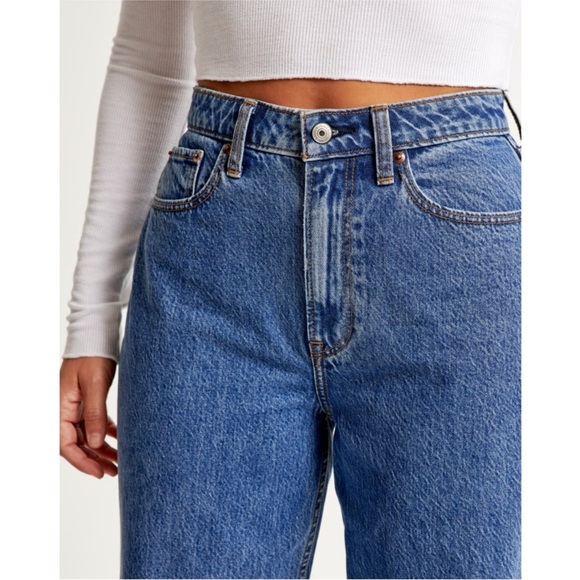 GAP Classic Blue Denim Barrel Leg Jeans - Picture 7 of 14